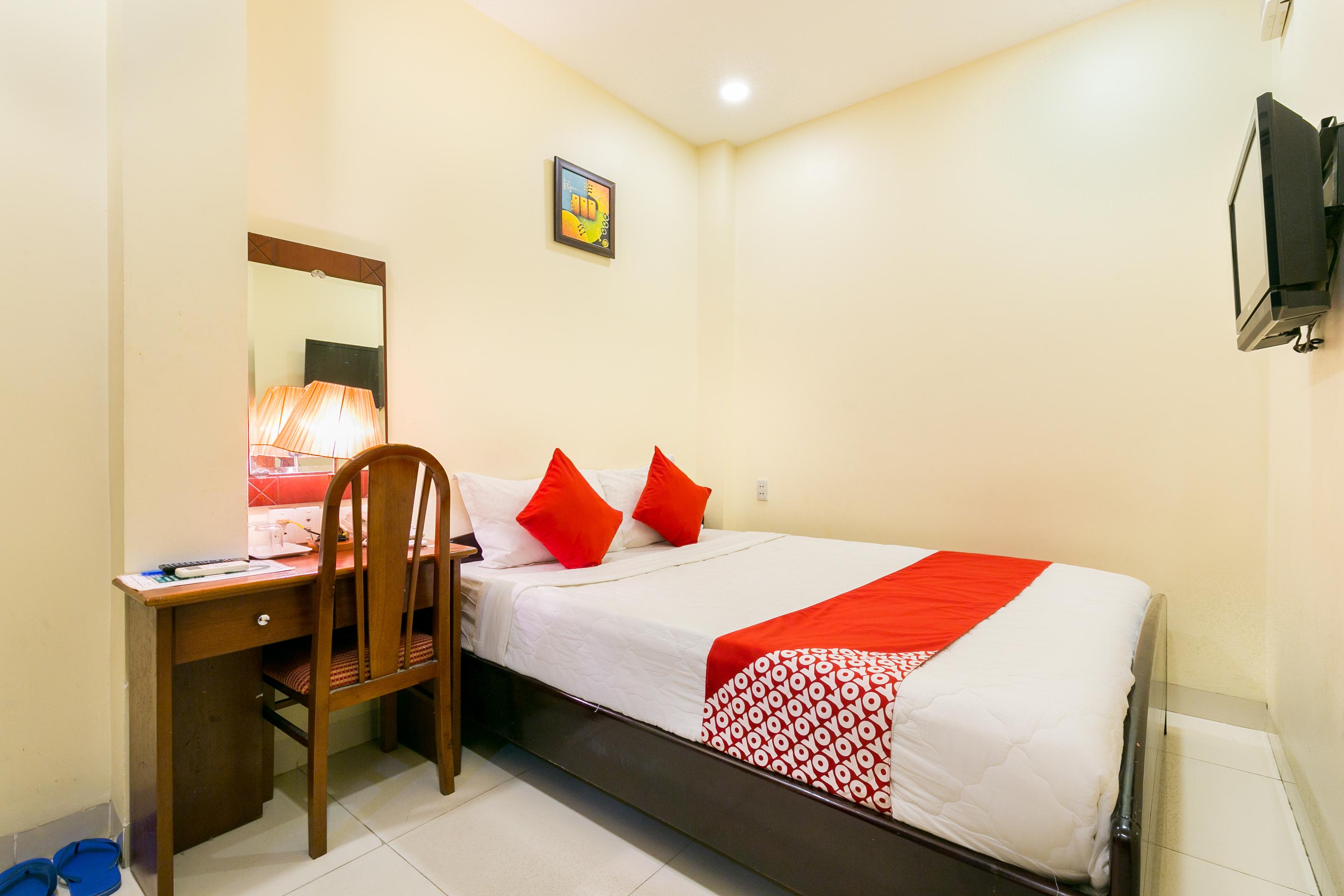 Oyo 422 Nguyen Thanh Hotel Ho Chi Minh-staden Exteriör bild