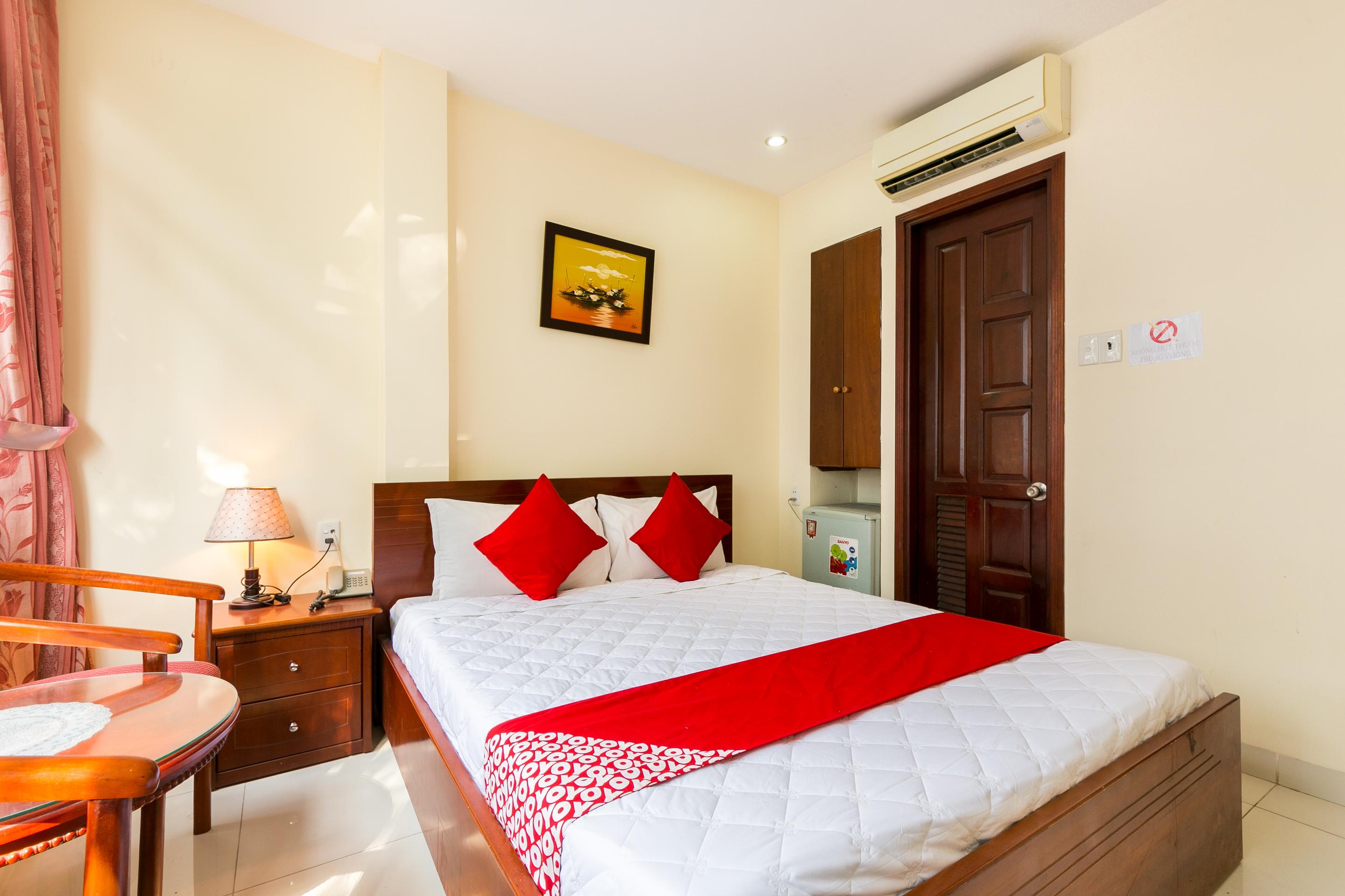 Oyo 422 Nguyen Thanh Hotel Ho Chi Minh-staden Exteriör bild