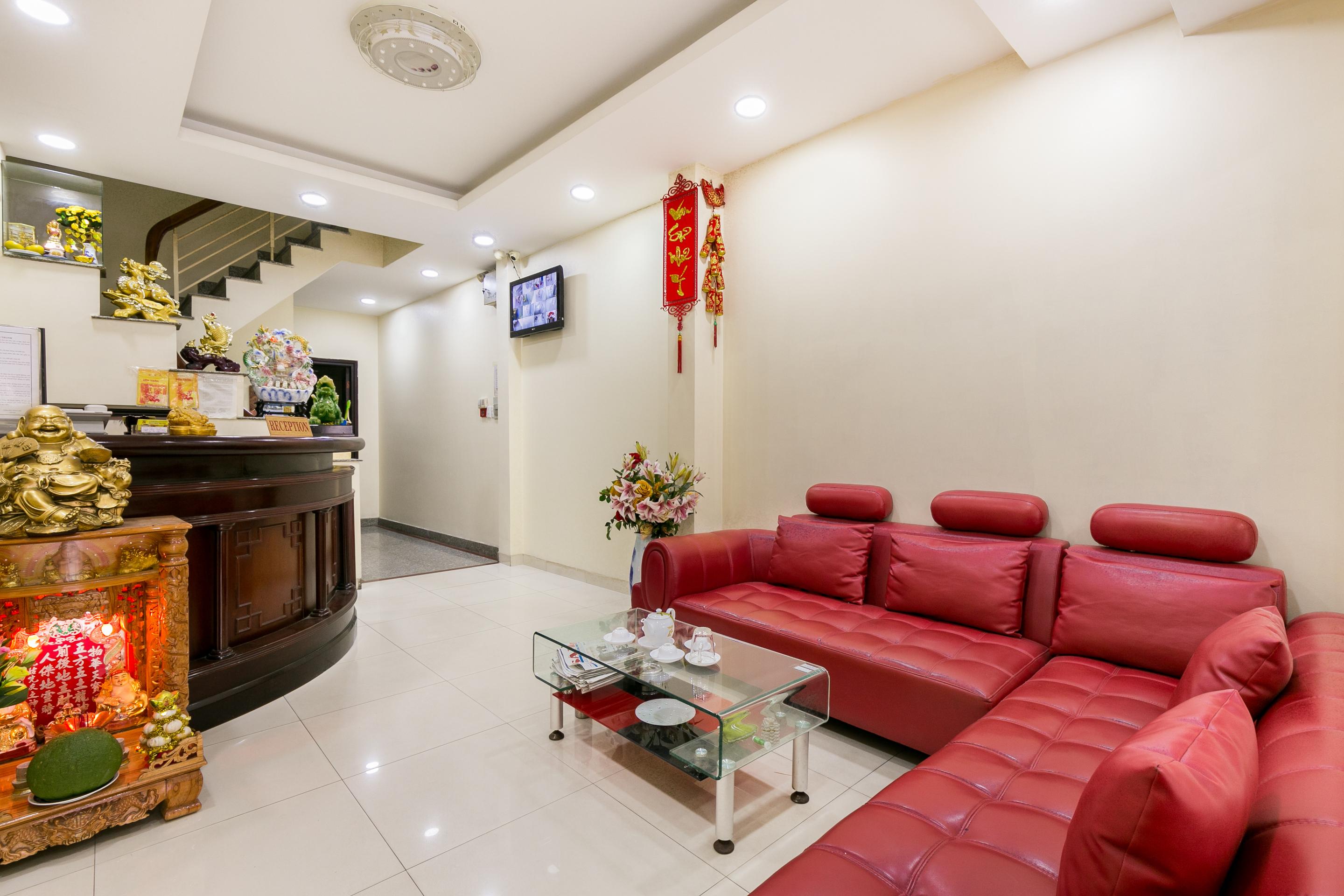 Oyo 422 Nguyen Thanh Hotel Ho Chi Minh-staden Exteriör bild