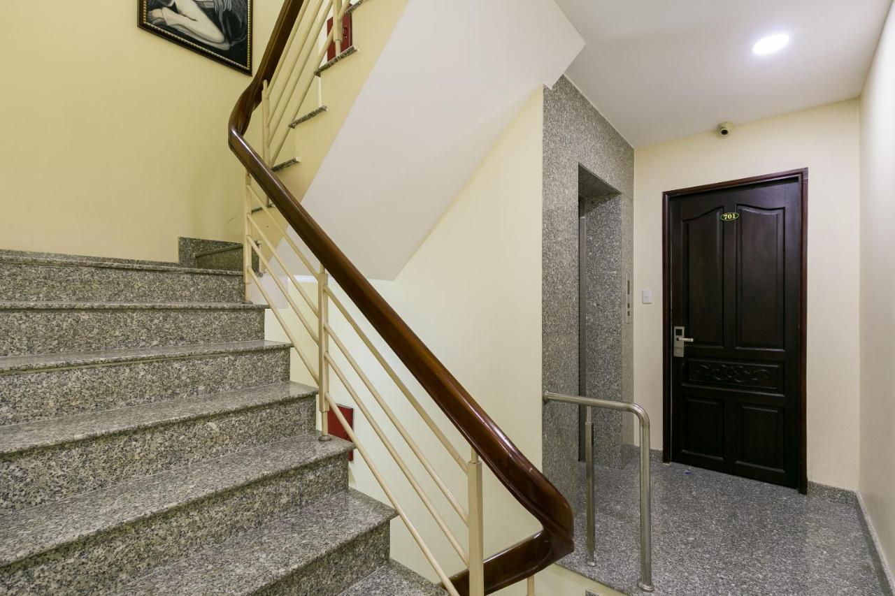 Oyo 422 Nguyen Thanh Hotel Ho Chi Minh-staden Exteriör bild